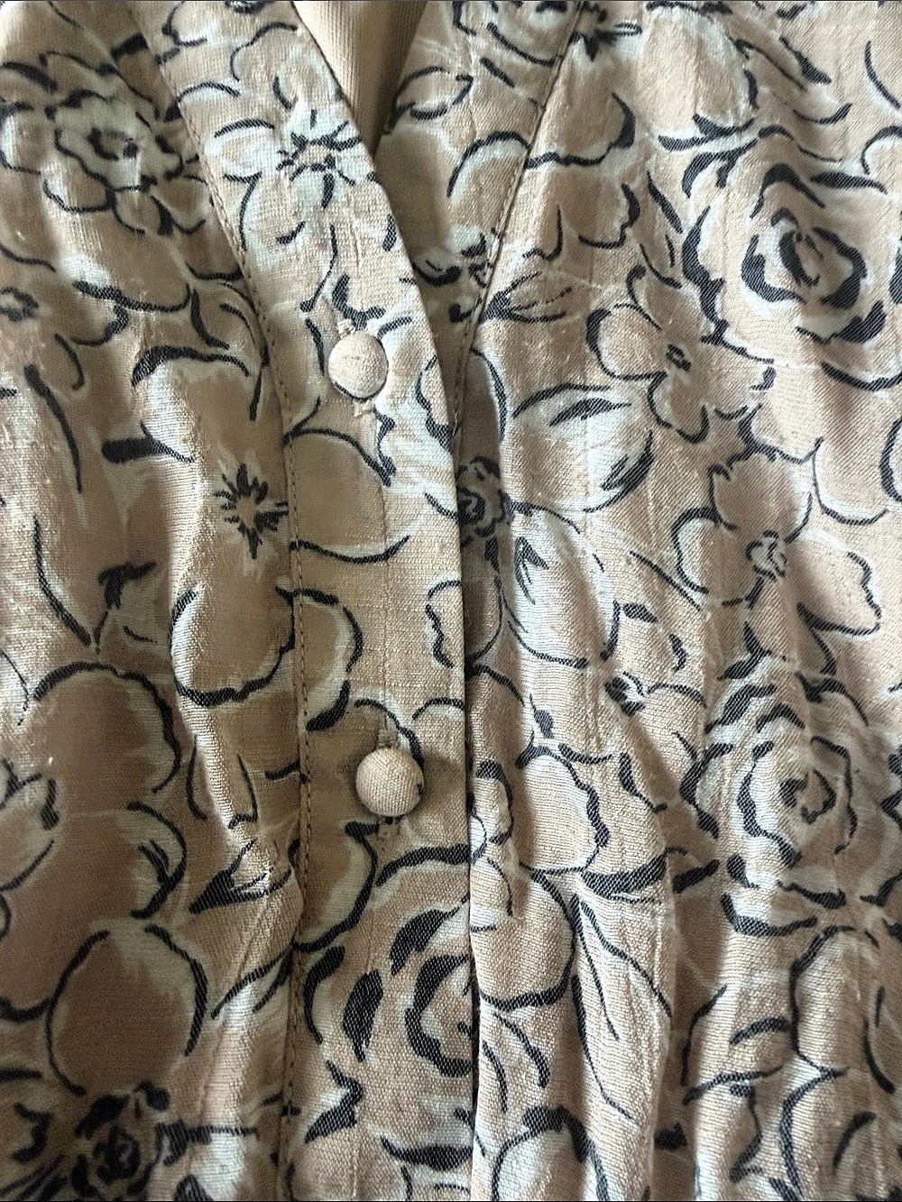 Indigo Rose Floral Maxi Summer Dress in Beige Size Small